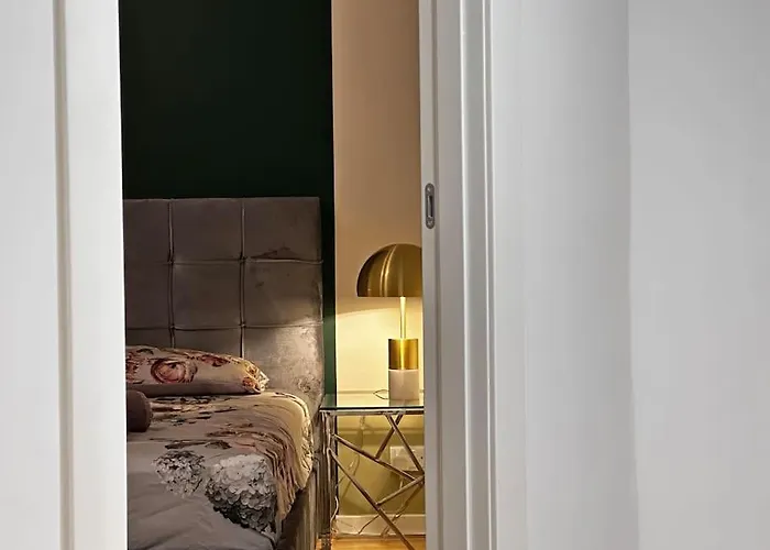 아파트 Sunshine In 슬리에마